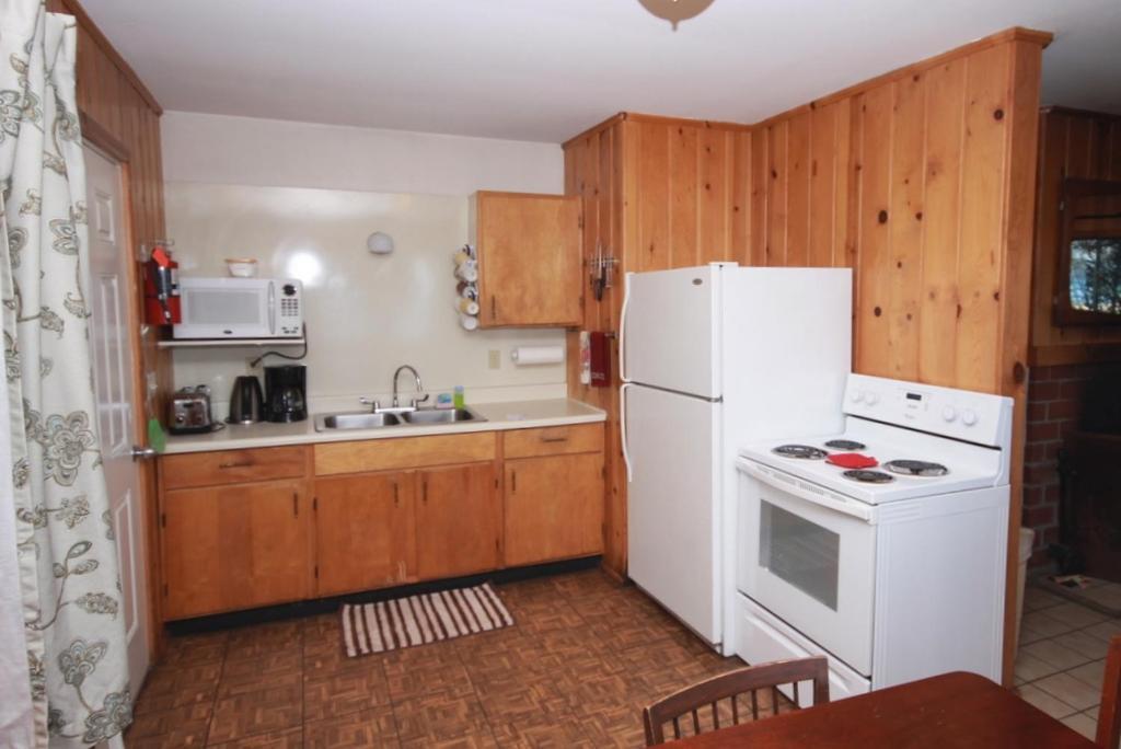 North Beach Inn Eastsound Room photo